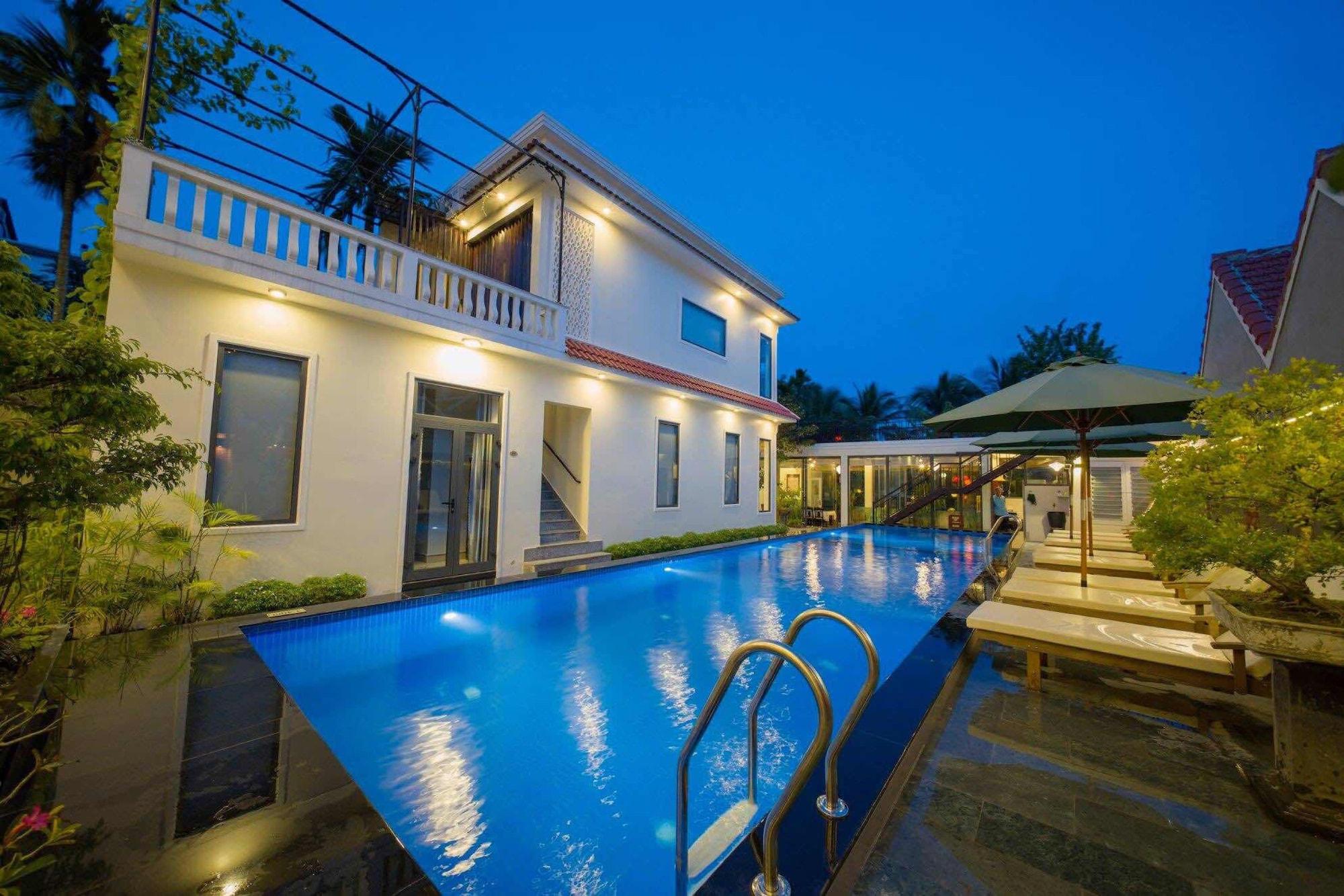 River Waves Villa Хой Ан Екстериор снимка