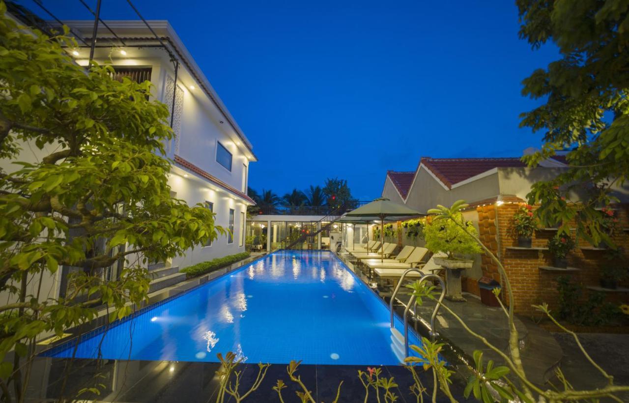 River Waves Villa Хой Ан Екстериор снимка